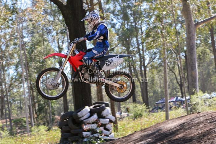 678x444 pixels (91K)